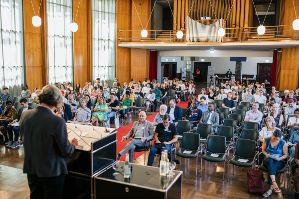Publikum beim SDG Hochschultag. Foto: Sandra Meyndt