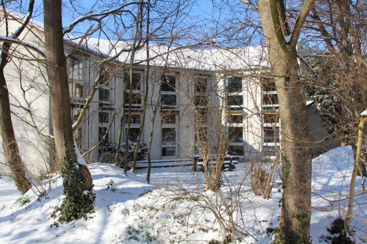 Das Institut im Schnee